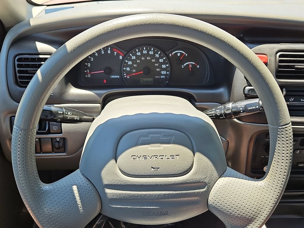 2000 Chevrolet Tracker NA