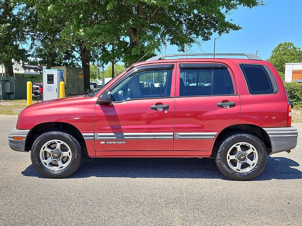2000 Chevrolet Tracker NA