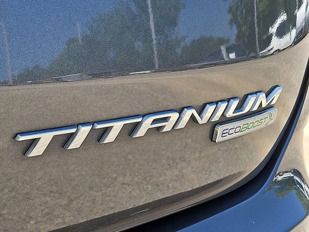 2020 Ford Edge Titanium