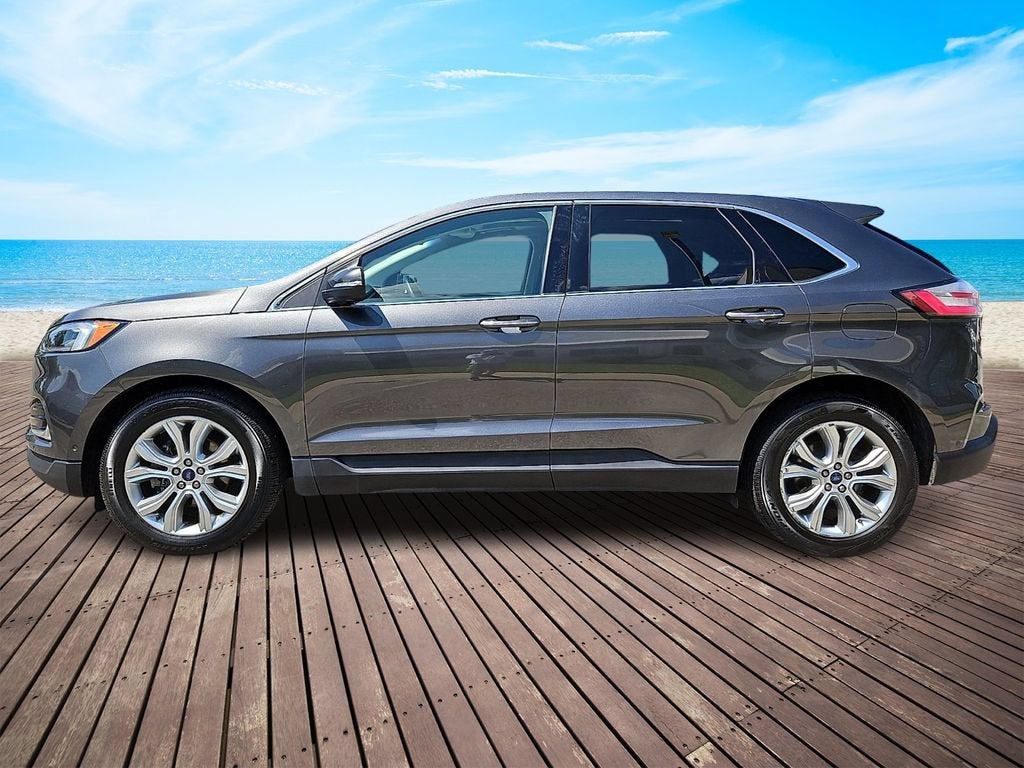 2020 Ford Edge Titanium