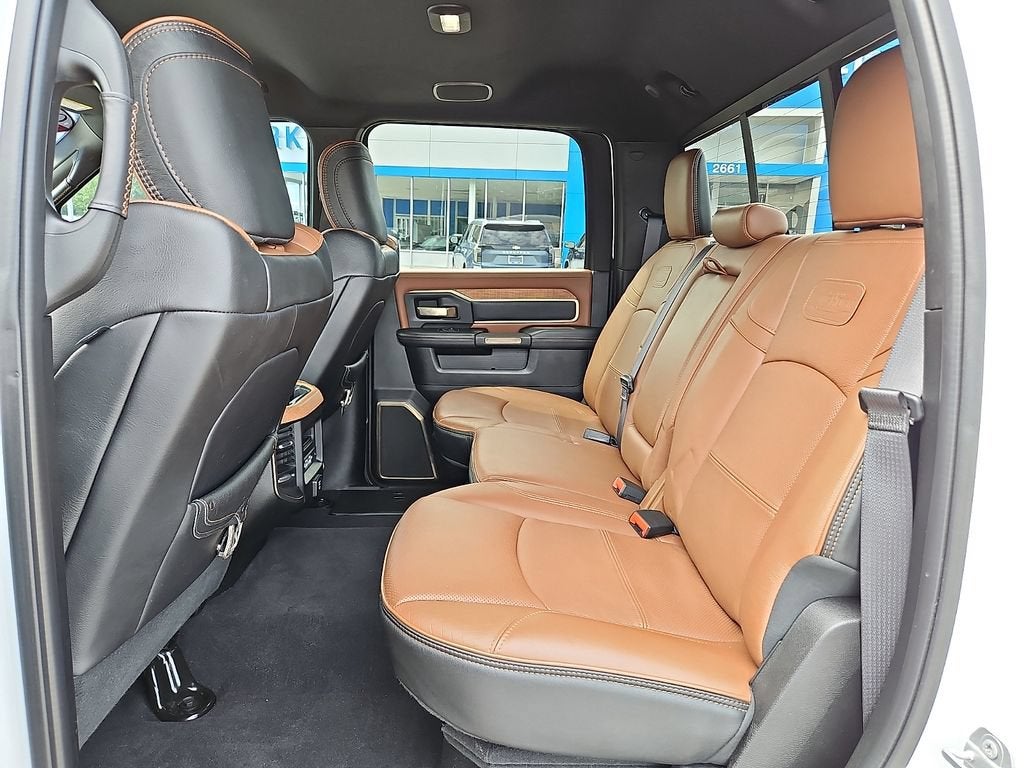 2020 RAM 2500 Laramie Longhorn Crew Cab 4x4 6'4" Box