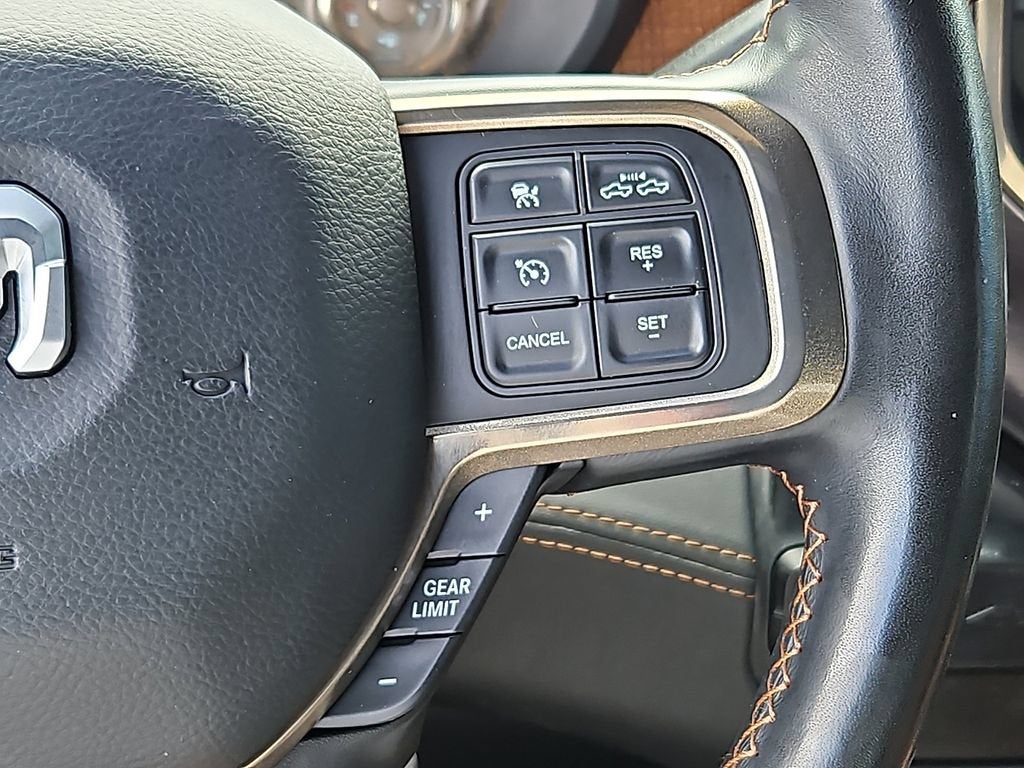 2020 RAM 2500 Laramie Longhorn Crew Cab 4x4 6'4" Box