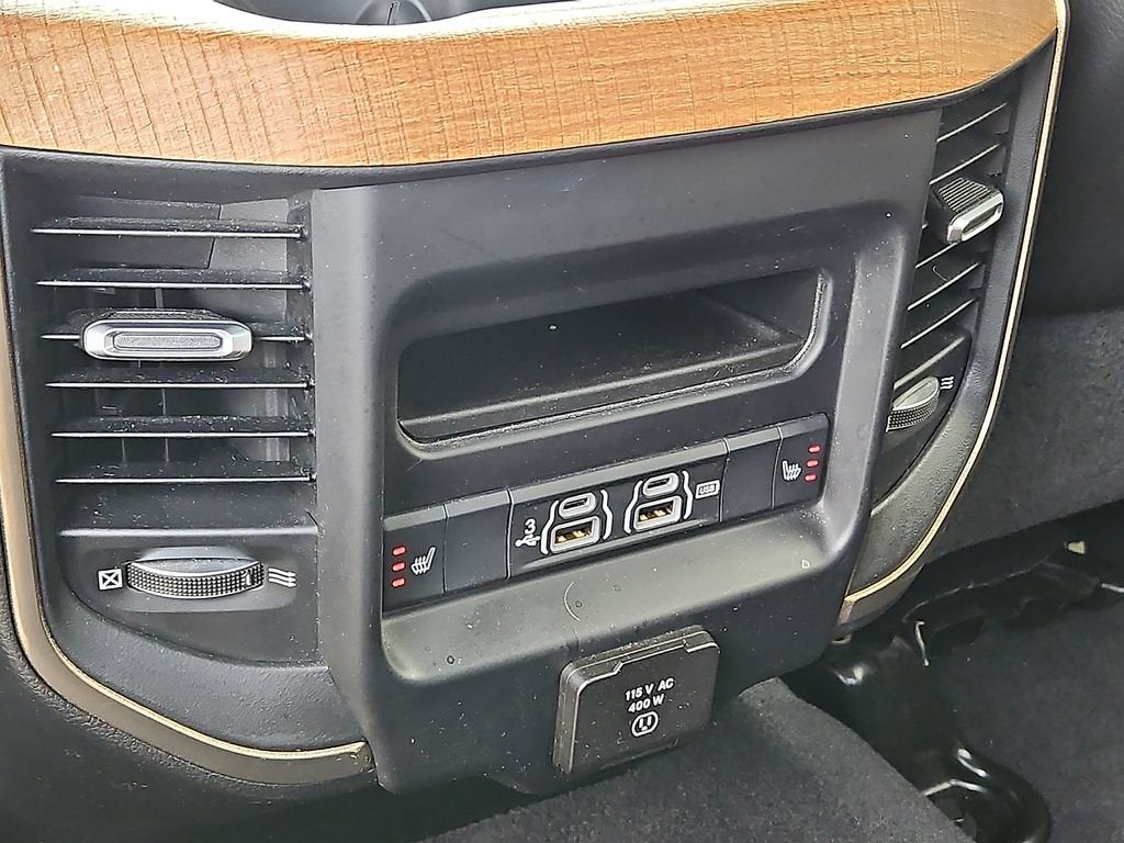 2020 RAM 2500 Laramie Longhorn Crew Cab 4x4 6'4" Box