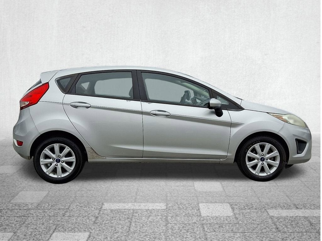 2012 Ford Fiesta SE