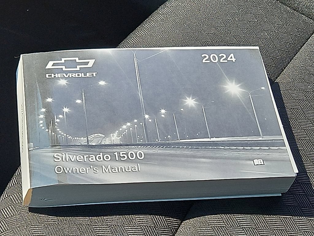 2024 Chevrolet Silverado 1500 Custom Trail Boss