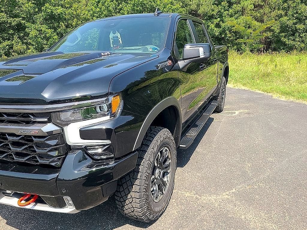 2026 Chevrolet Silverado 1500 ZR2