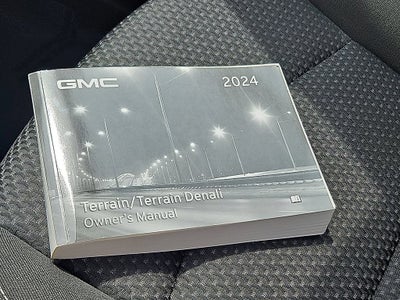 2024 GMC Terrain SLE