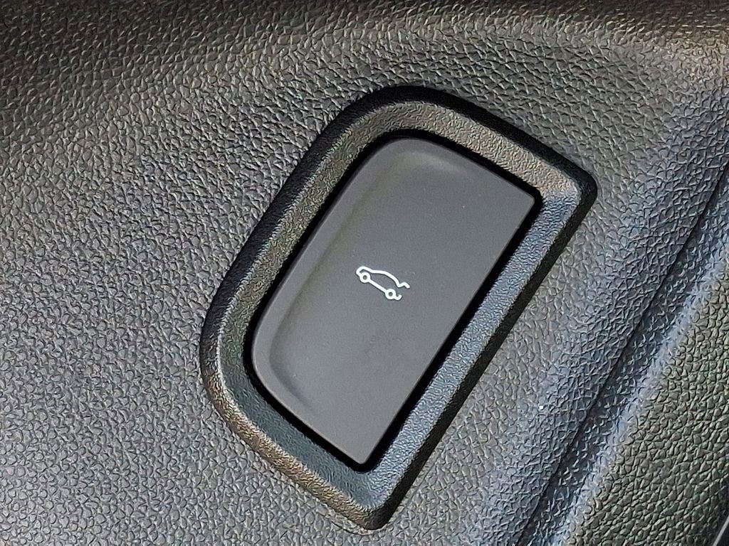 2024 Chevrolet Blazer EV RS - Photo 22