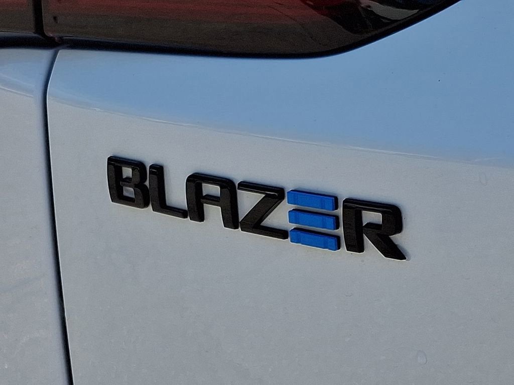 2024 Chevrolet Blazer EV RS - Photo 29