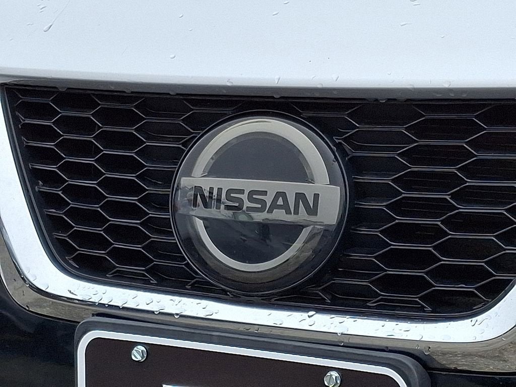 2021 Nissan Versa SV Xtronic CVT