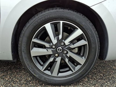 2021 Nissan Versa SV Xtronic CVT