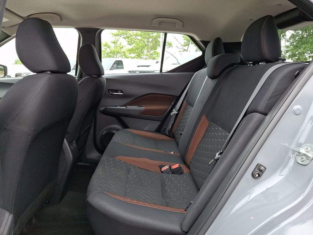 2023 Nissan Kicks SR Xtronic CVT