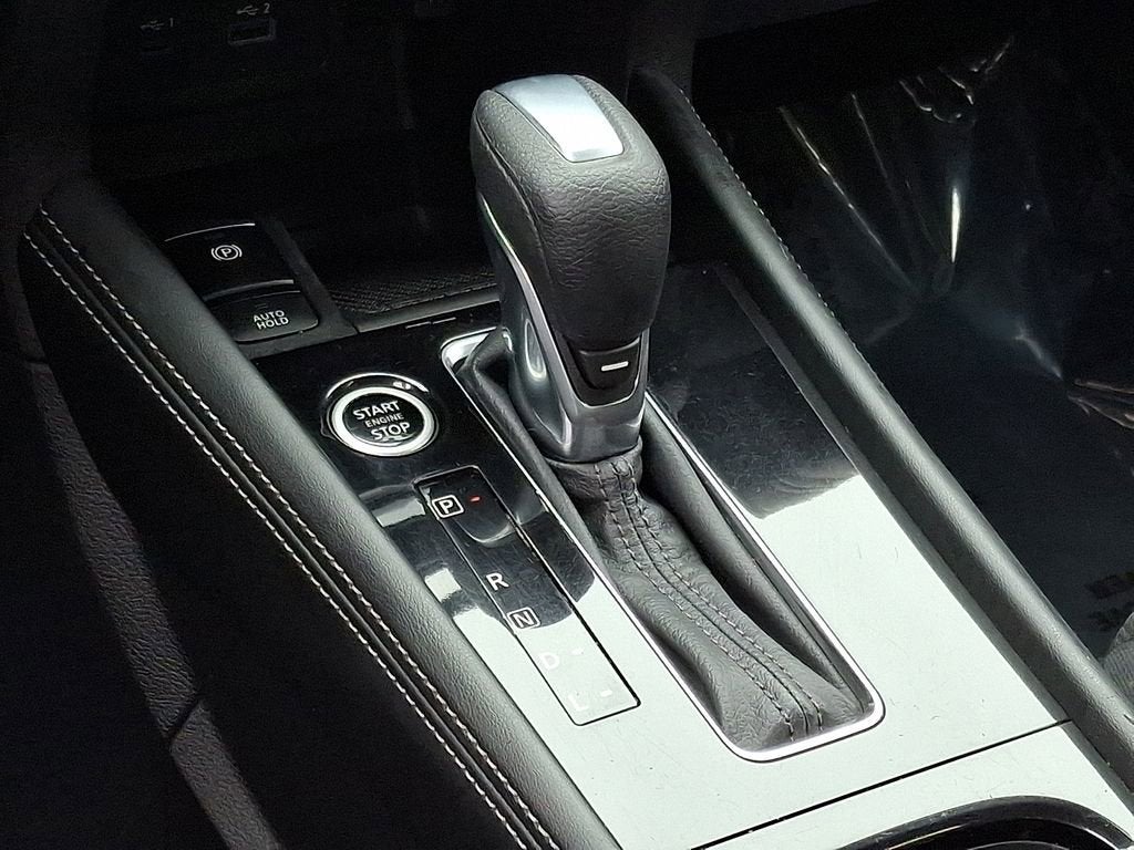 2023 Nissan Kicks SR Xtronic CVT