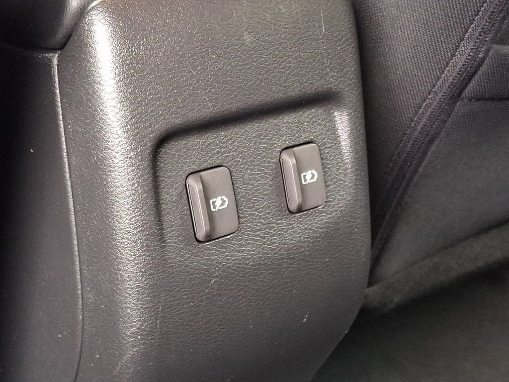 2023 Nissan Kicks SR Xtronic CVT