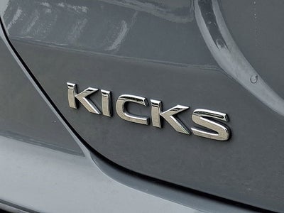 2023 Nissan Kicks SR Xtronic CVT