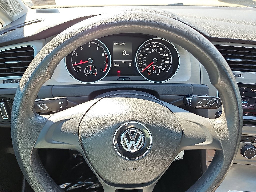 2015 Volkswagen Golf Launch Edition 2-Door