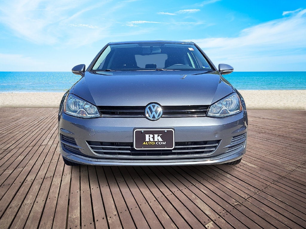 2015 Volkswagen Golf Launch Edition 2-Door