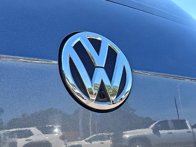 2015 Volkswagen Golf Launch Edition 2-Door