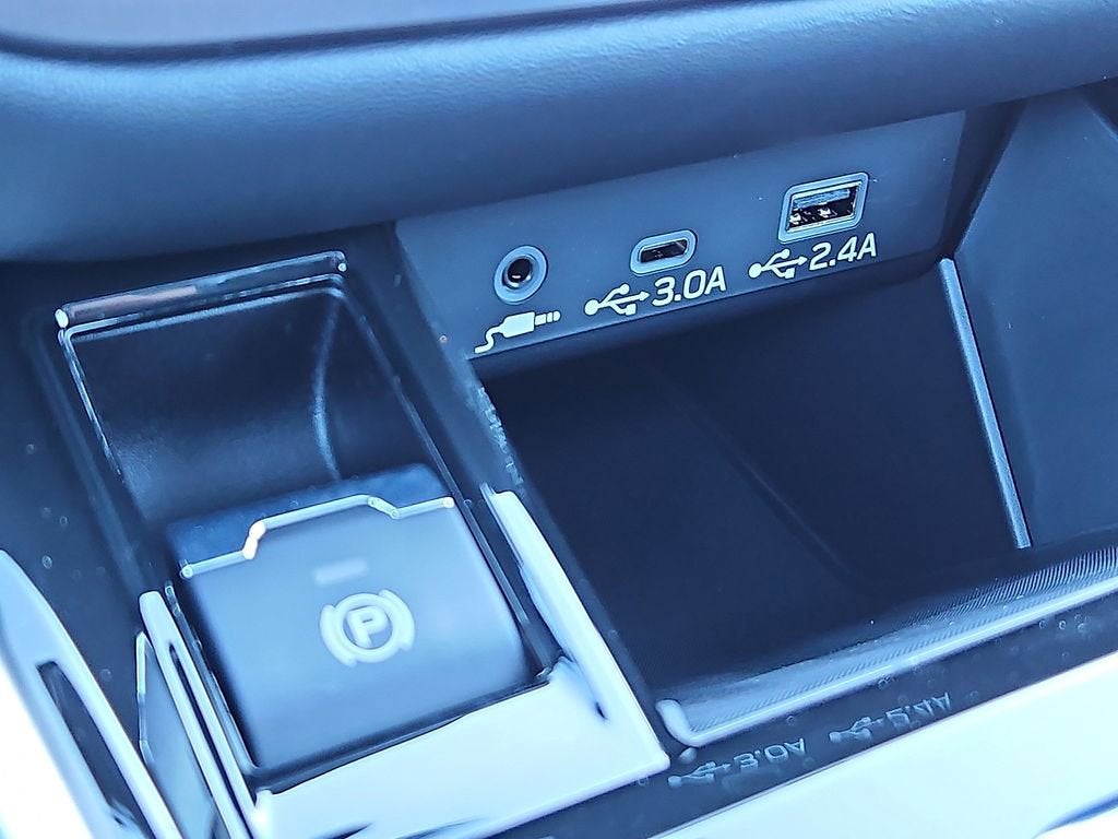 2025 Subaru Outback Touring