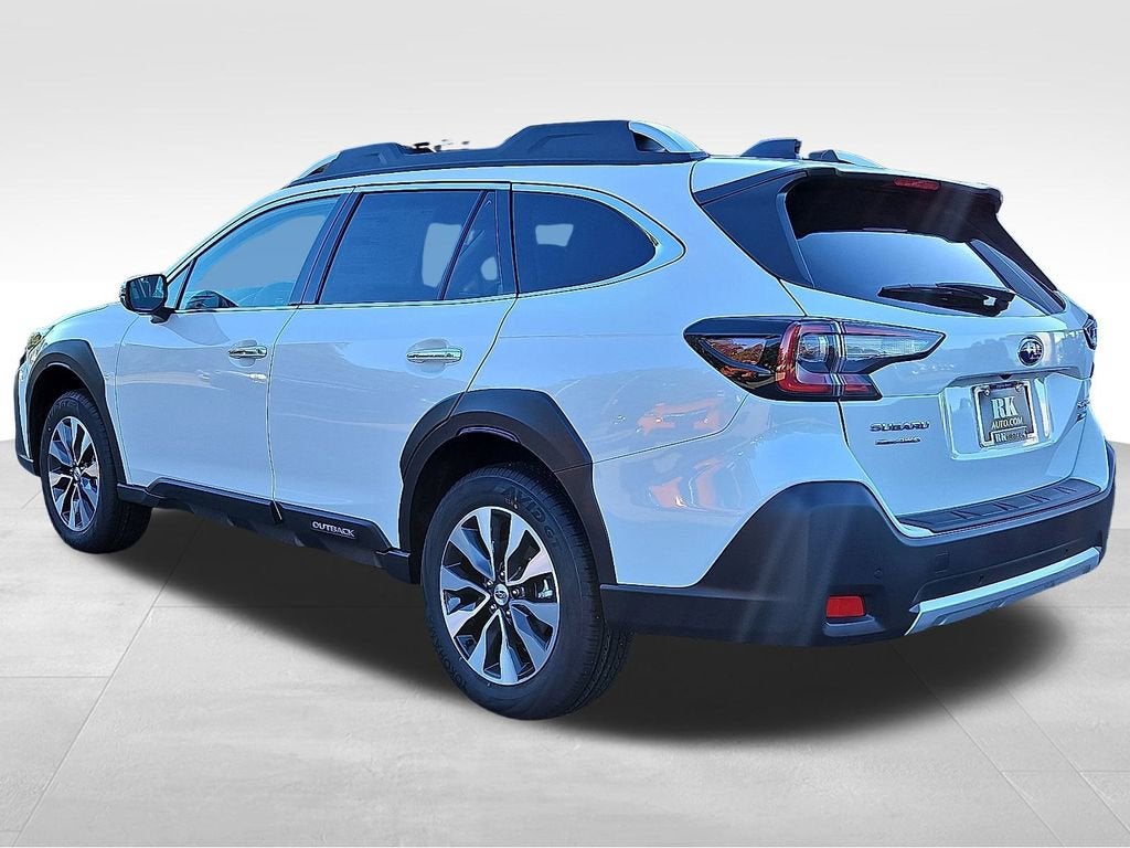2025 Subaru Outback Touring