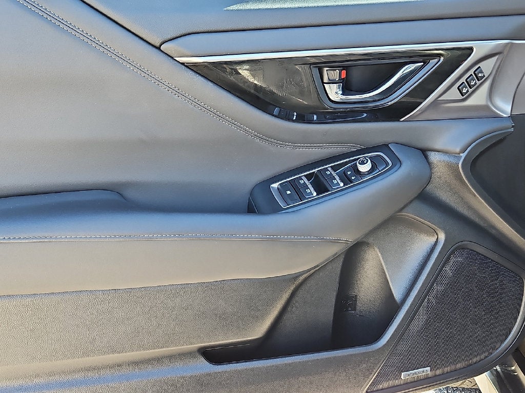 2025 Subaru Outback Limited XT