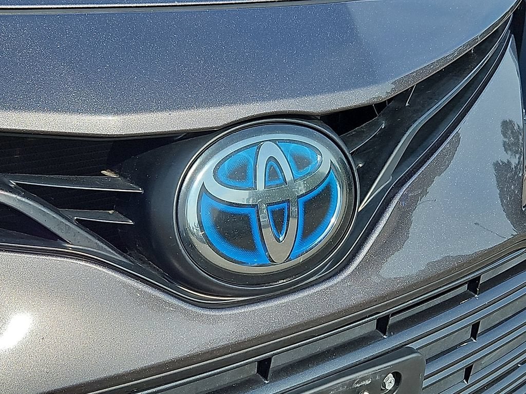 2022 Toyota Camry LE - Photo 30