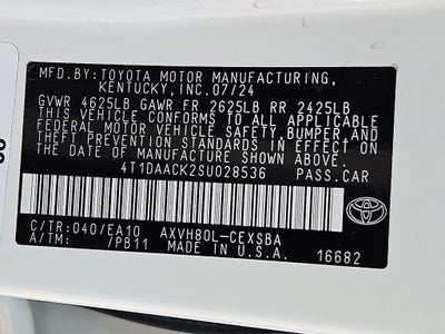 2025 Toyota Camry SE