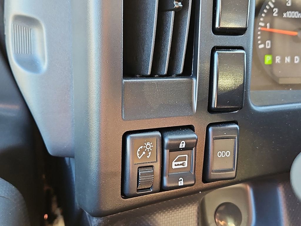 2025 Chevrolet Low Cab Forward 3500 NA