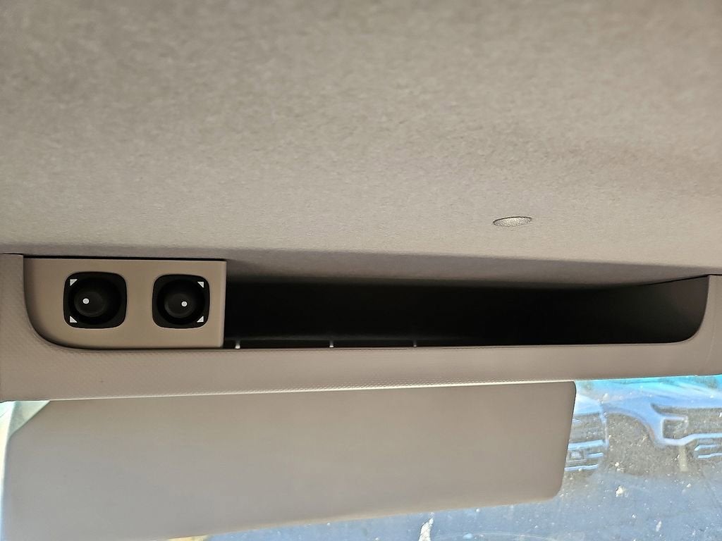 2025 Chevrolet Low Cab Forward 3500 NA