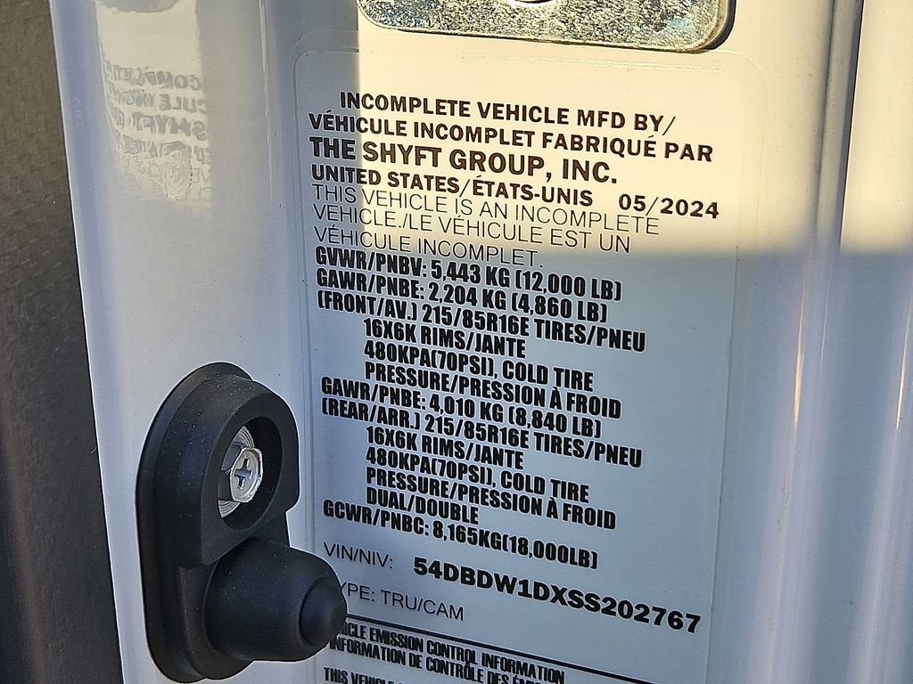 2025 Chevrolet Low Cab Forward 3500 NA