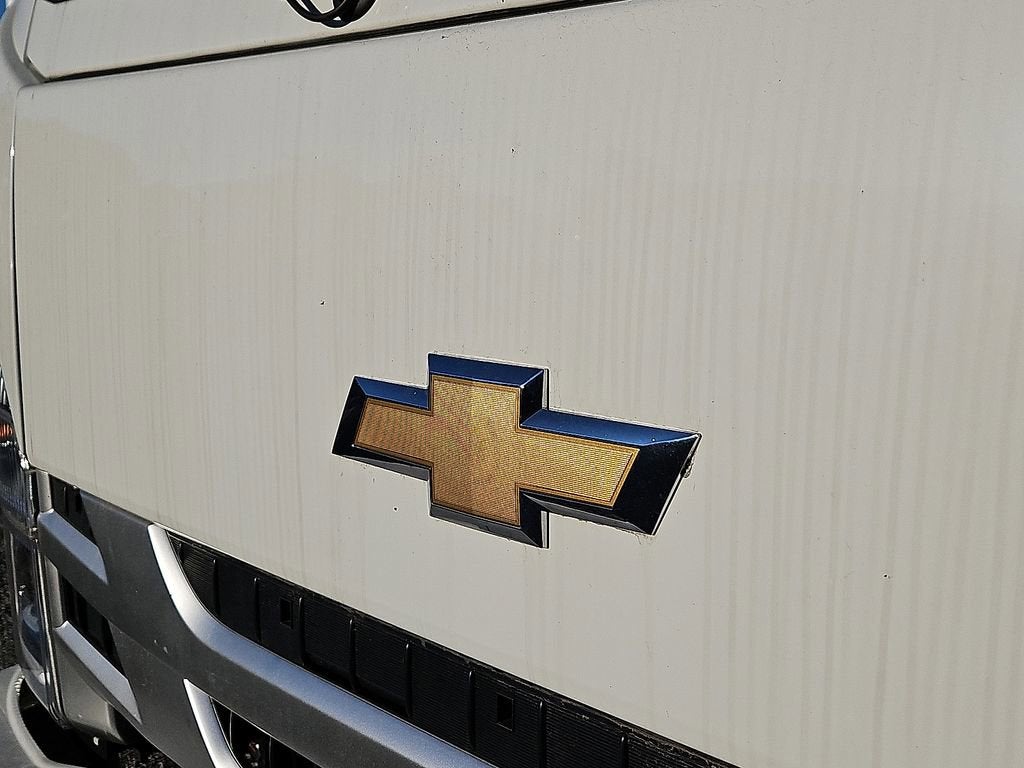 2025 Chevrolet Low Cab Forward 3500 NA