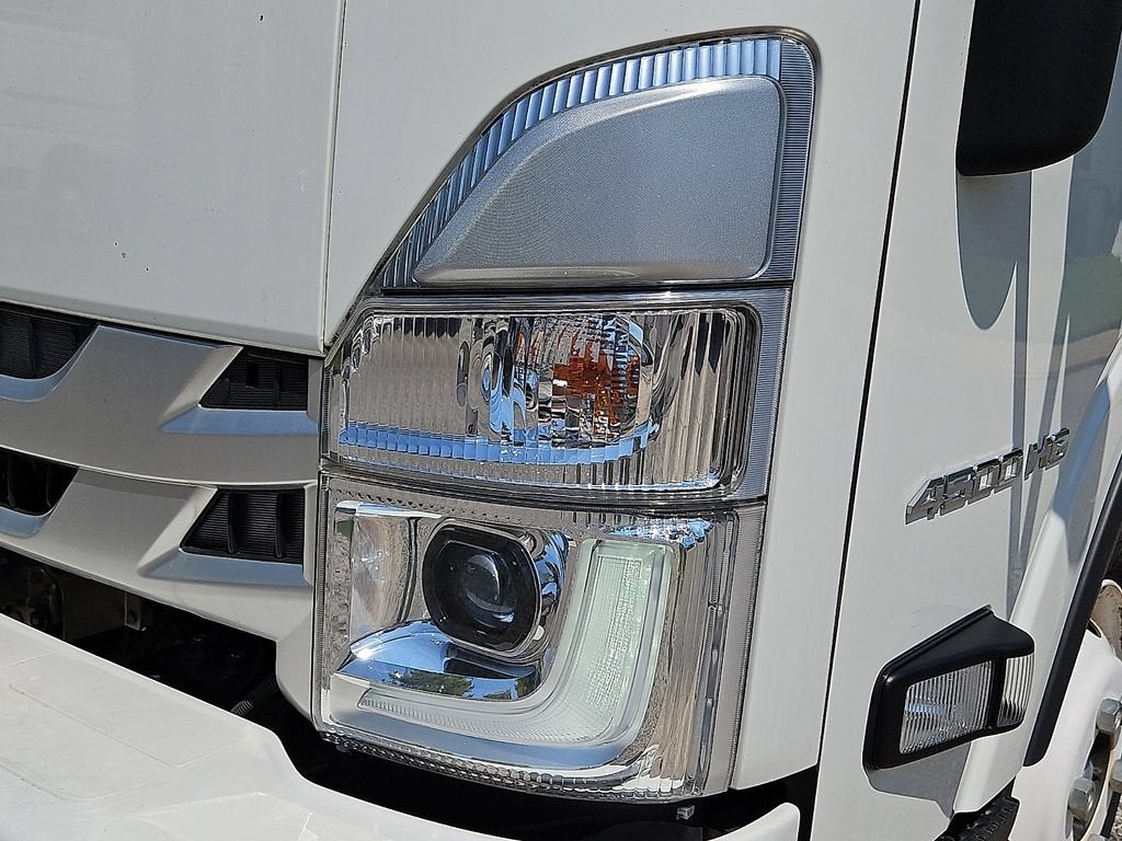 2024 Chevrolet Low Cab Forward 4500 HG NA
