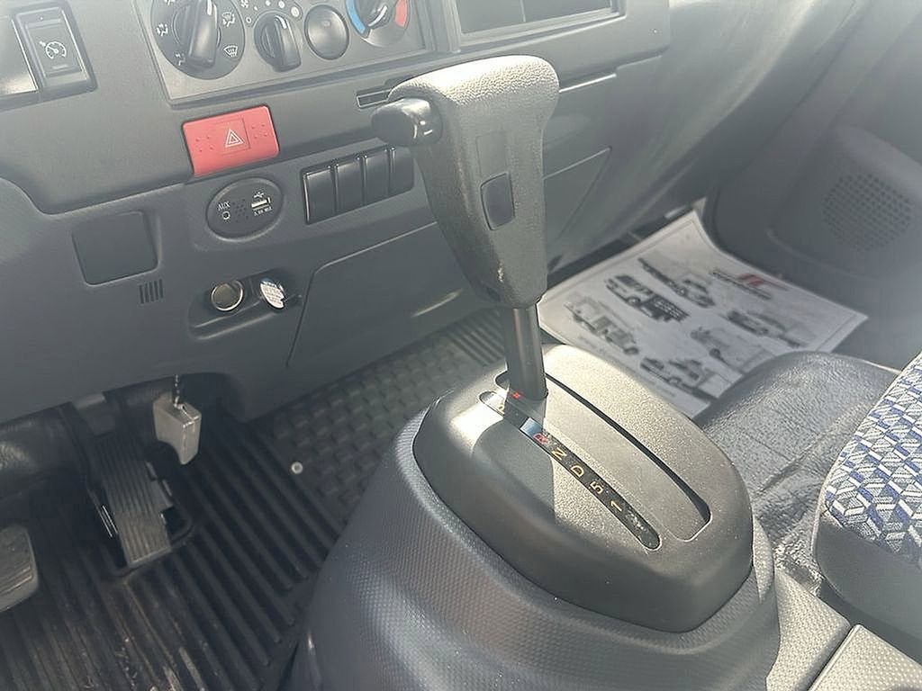 2025 Chevrolet Low Cab Forward 4500 NA