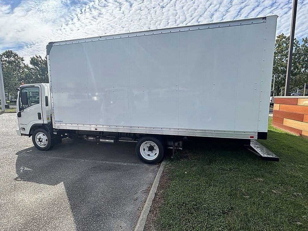 2025 Chevrolet Low Cab Forward 4500 NA