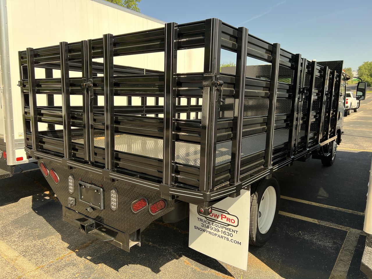 2025 Chevrolet Low Cab Forward 5500 HG NA