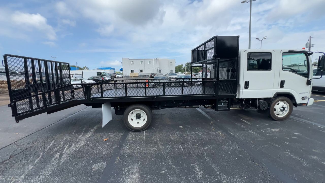 2025 Chevrolet Low Cab Forward 5500 HG NA