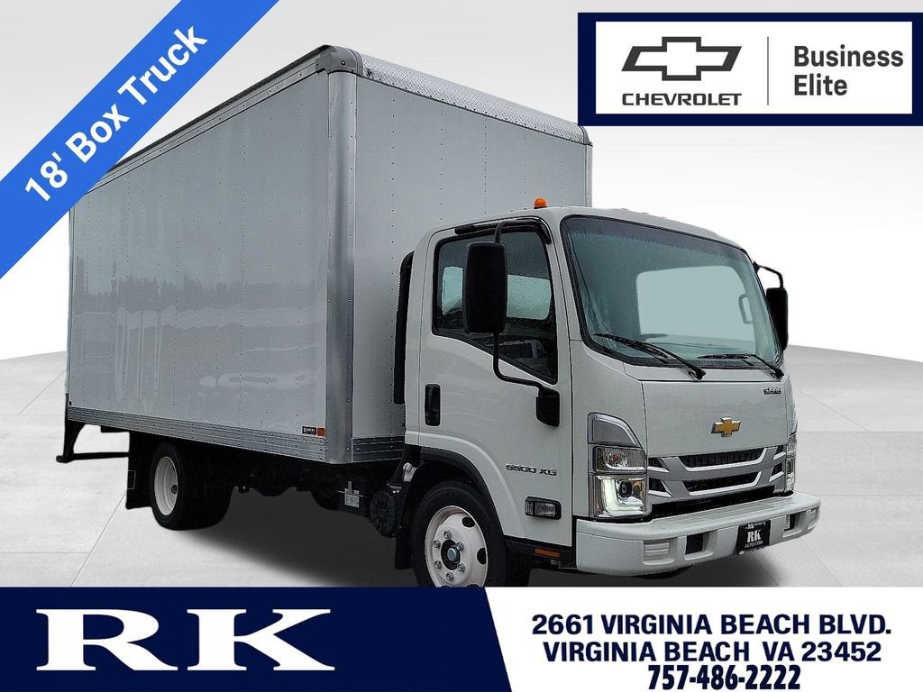 2025 Chevrolet Low Cab Forward 5500 XG Base