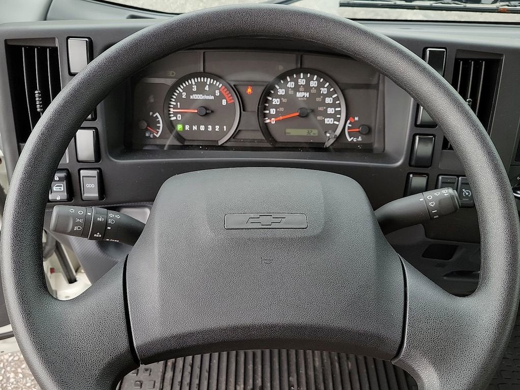 2025 Chevrolet Low Cab Forward 5500 XG Base