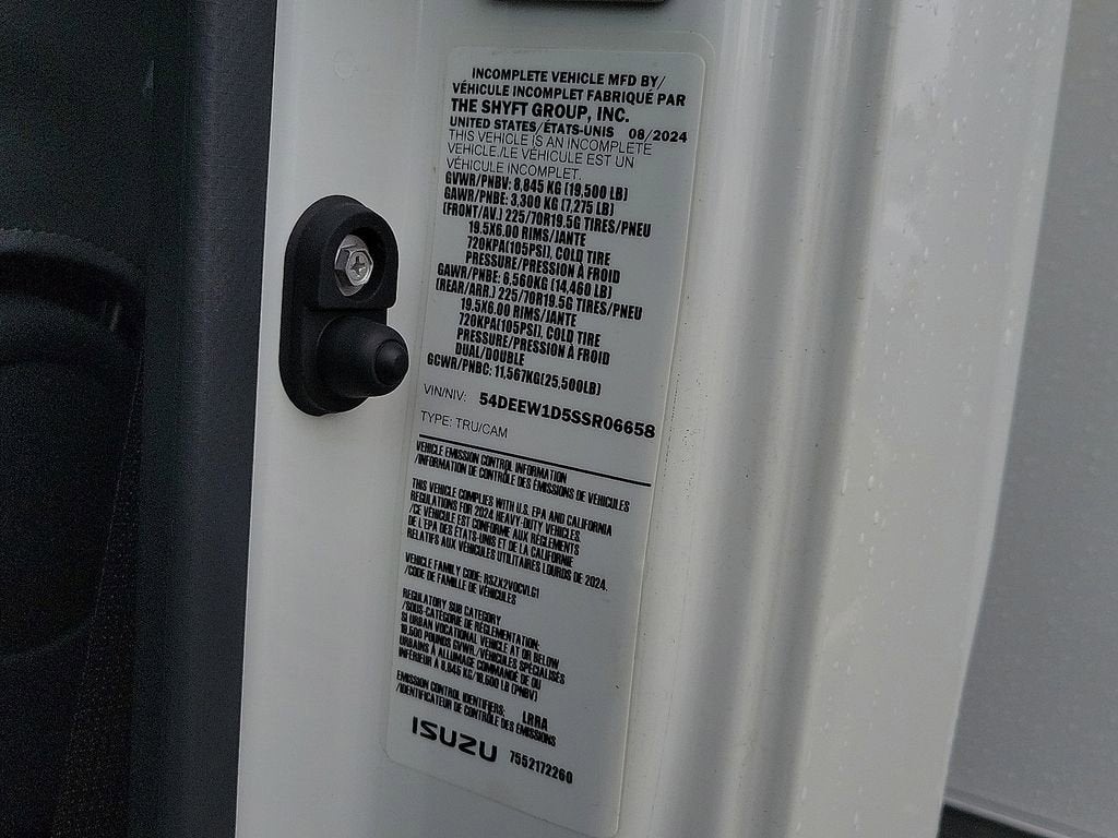 2025 Chevrolet Low Cab Forward 5500 XG Base