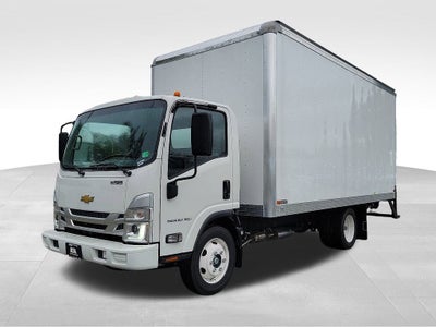 2025 Chevrolet Low Cab Forward 5500 XG Base