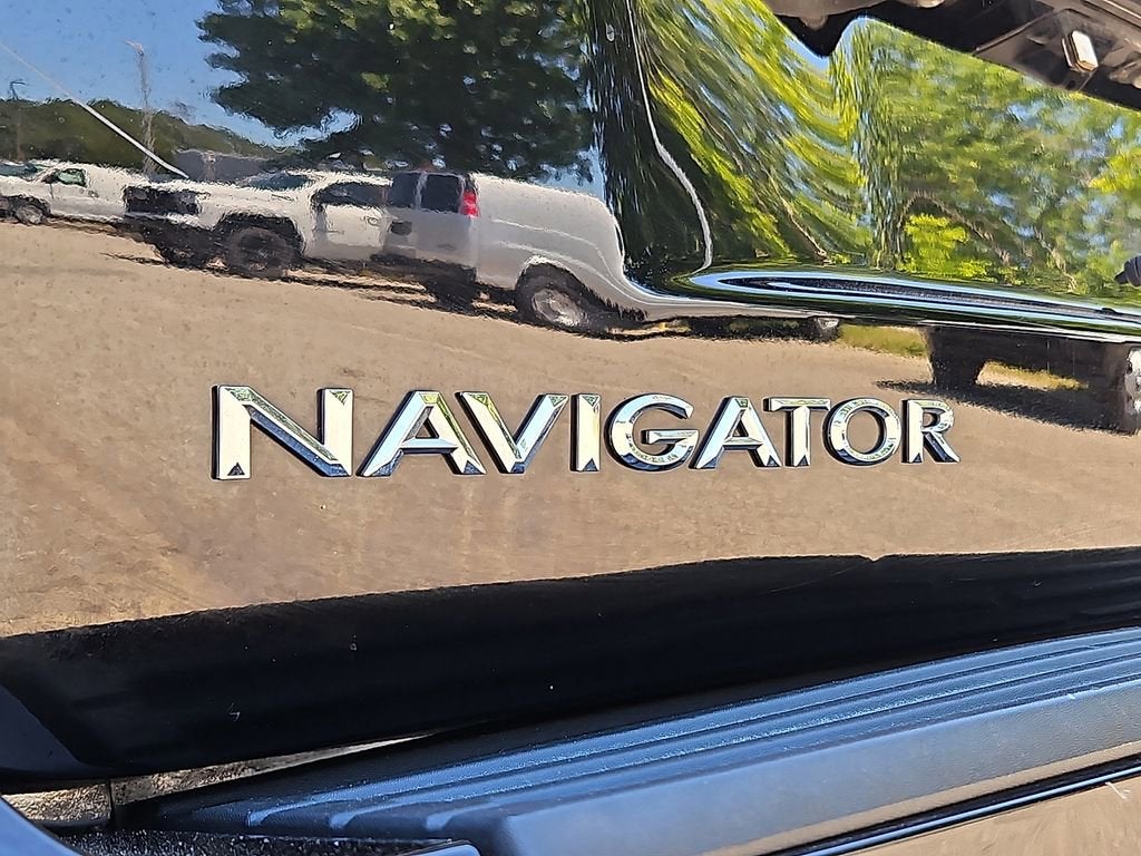 2017 Lincoln Navigator Select