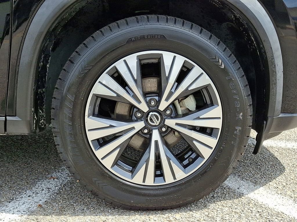 2021 Nissan Rogue SV FWD