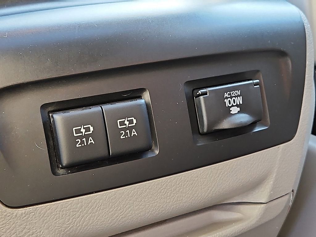 2019 Toyota Sienna XLE 7 Passenger