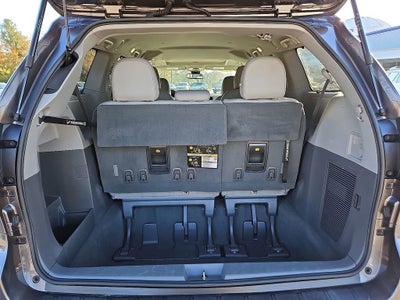 2019 Toyota Sienna XLE 7 Passenger