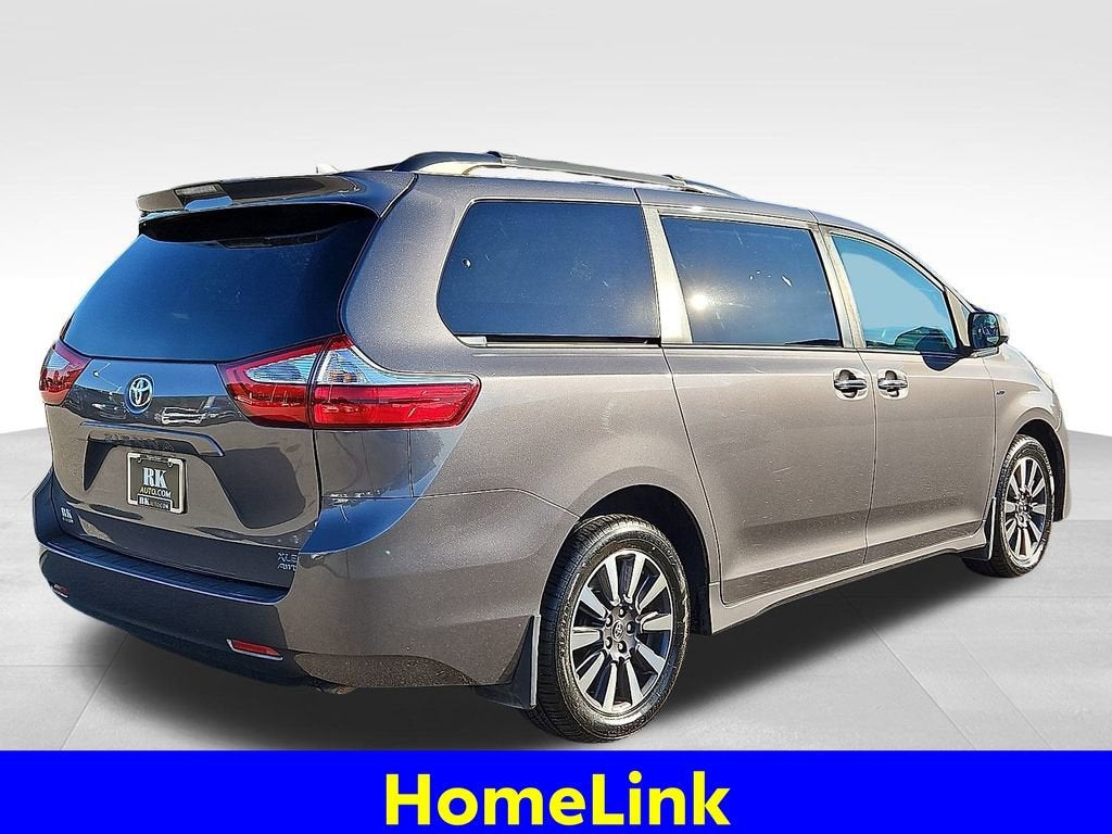2019 Toyota Sienna XLE 7 Passenger