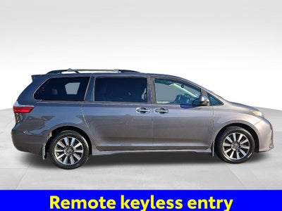 2019 Toyota Sienna XLE 7 Passenger