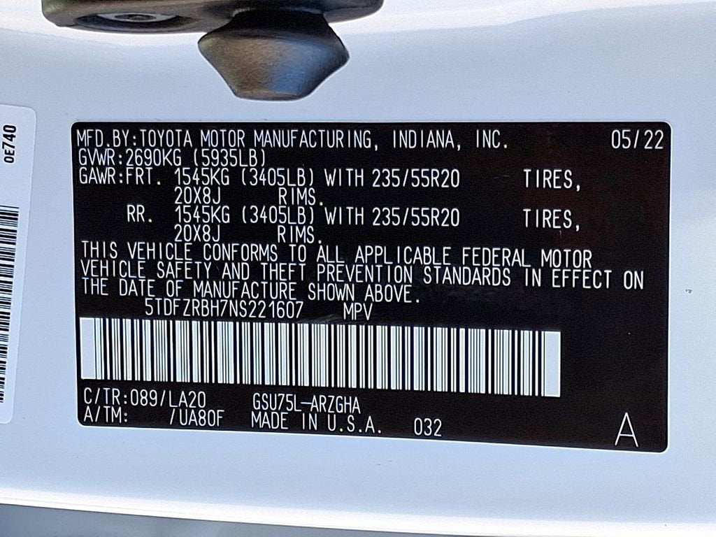 2022 Toyota Highlander Platinum