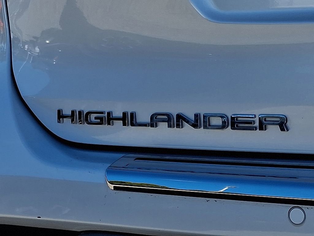 2022 Toyota Highlander Platinum