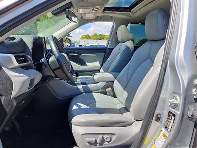 2023 Toyota Highlander Hybrid XLE