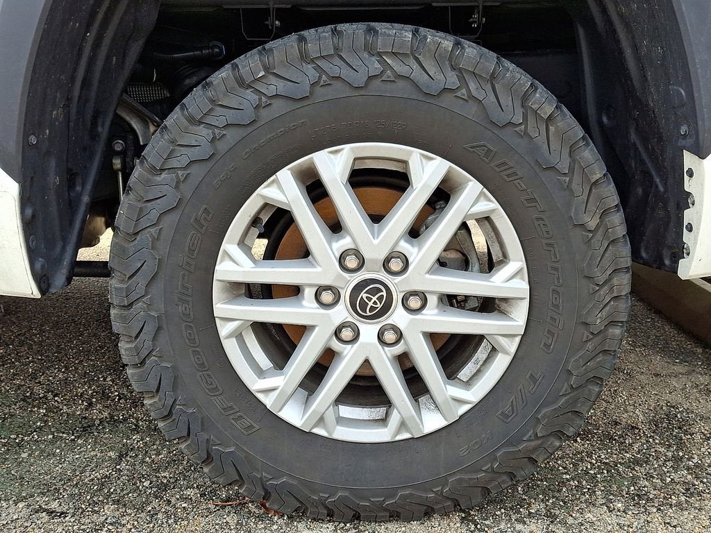 2023 Toyota Tundra SR5